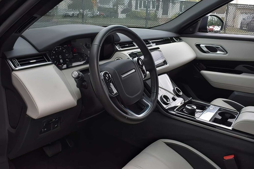 Land Rover Range Rover Velar      2020