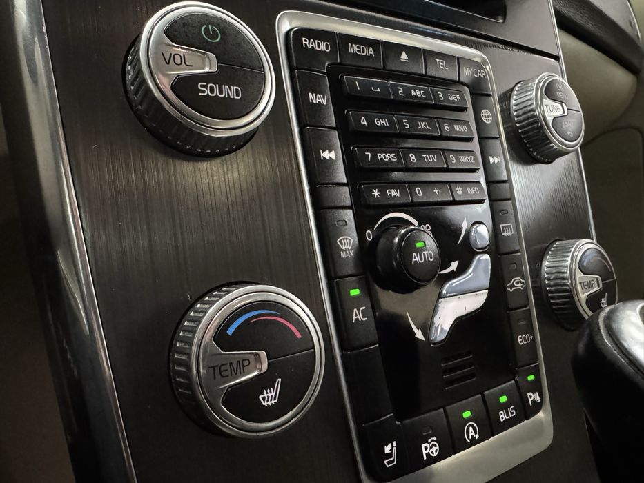 Volvo V60 Т5 2.0і 16V 8АКПП 2016 р.в. (245 к.с.)