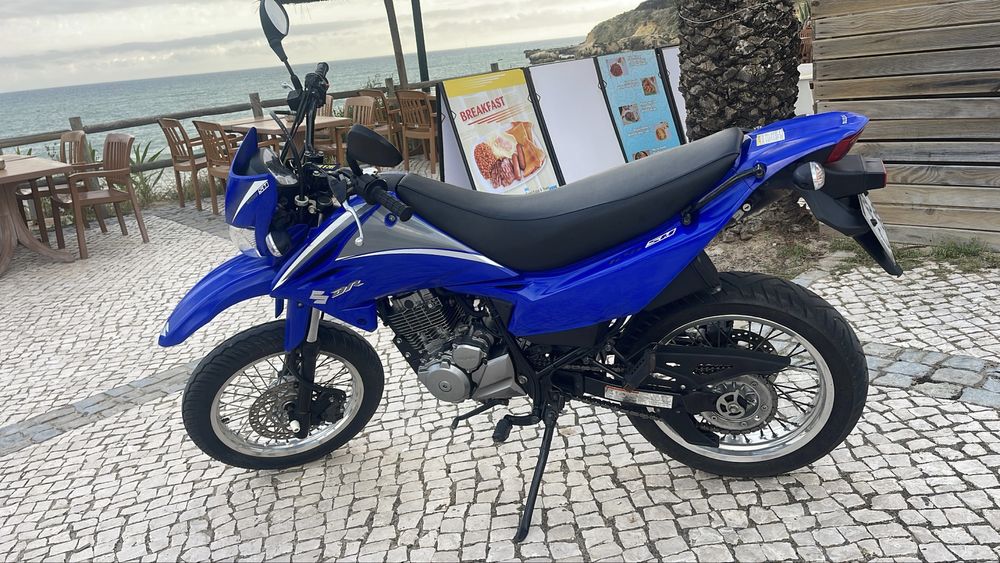 Suzuki DR 125cc 11KW SM Supermotard 2010