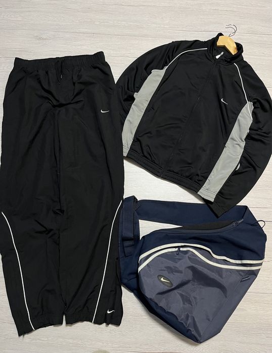 Чоловічий вінтажний костюм Nike Track Suit vntg