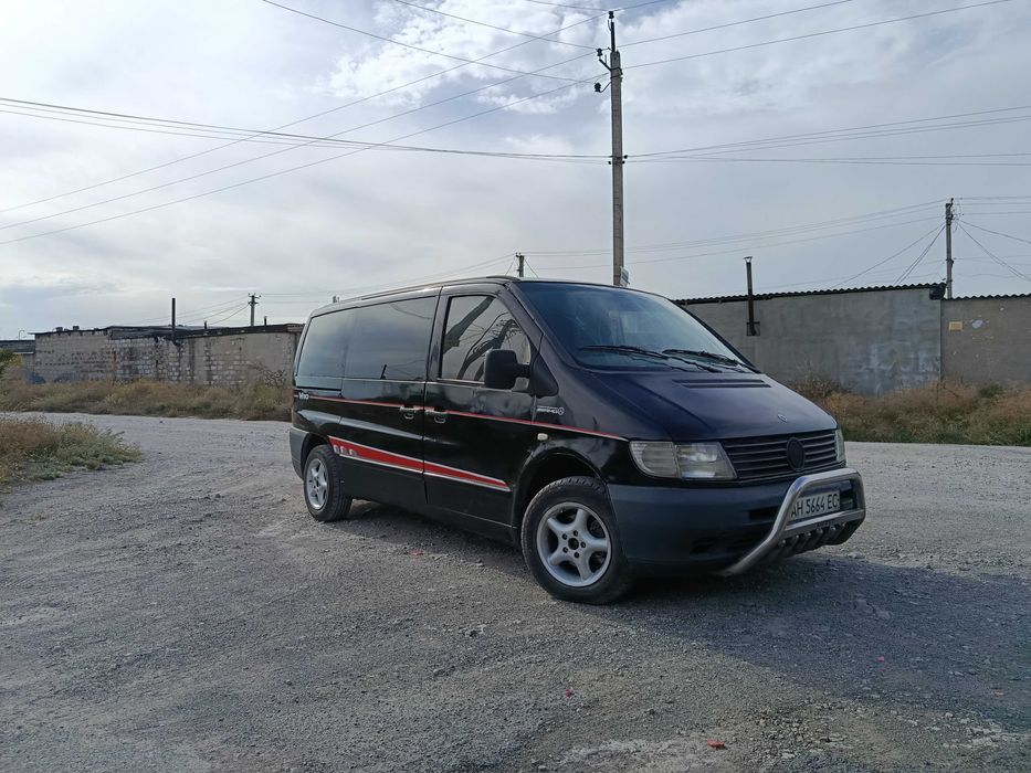 Mercedes Vito легковий пасажирський 8 місць