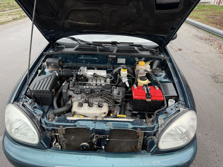 Део Ланос 1.5 SE