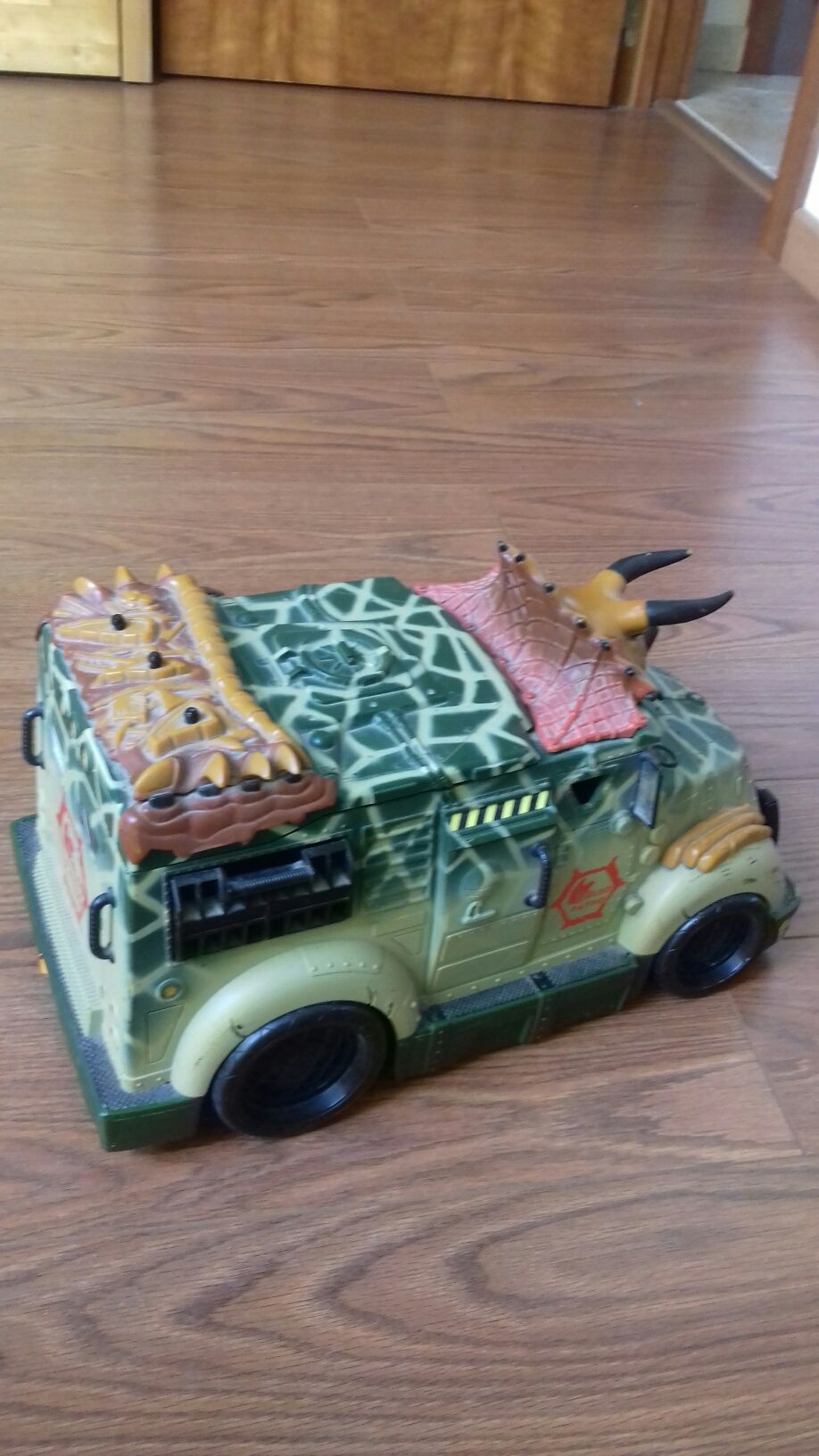 Brinquedo - camião / carro das tartarugas ninjas