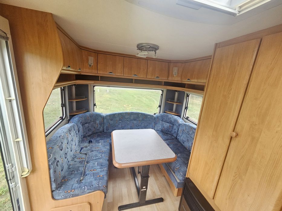 Przyczepa kempingowa Hobby 495 z 2006 przedsionek 6-7os.