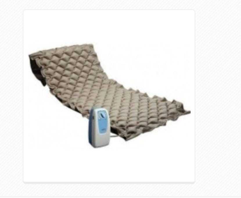 Cama articulada com colchão anti-escaras