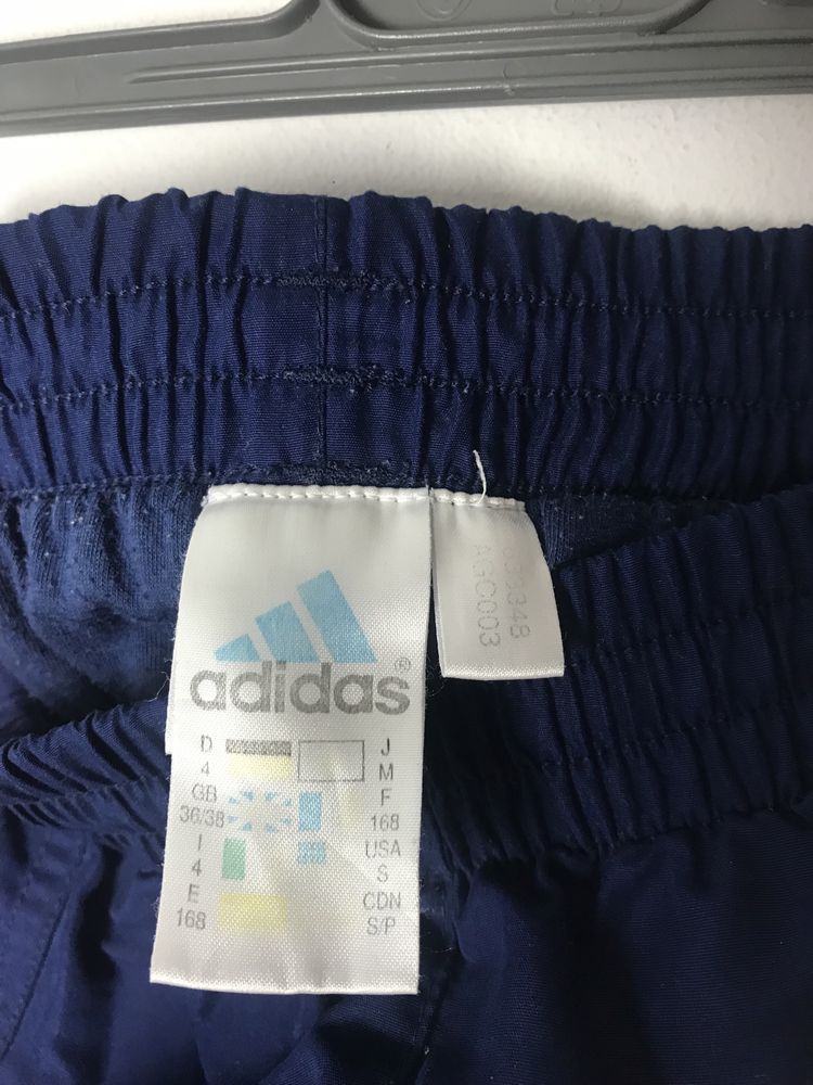 Granatowe długie spodnie zimowe, sportowe Adidas, vintage