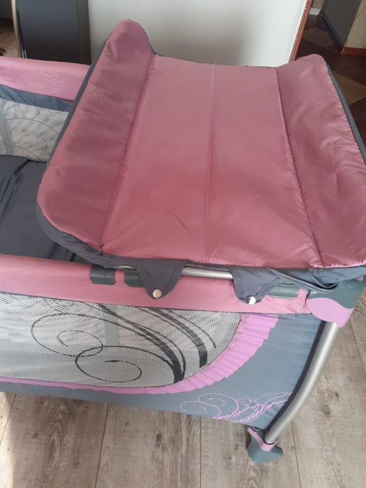 Łóżeczko turystyczne