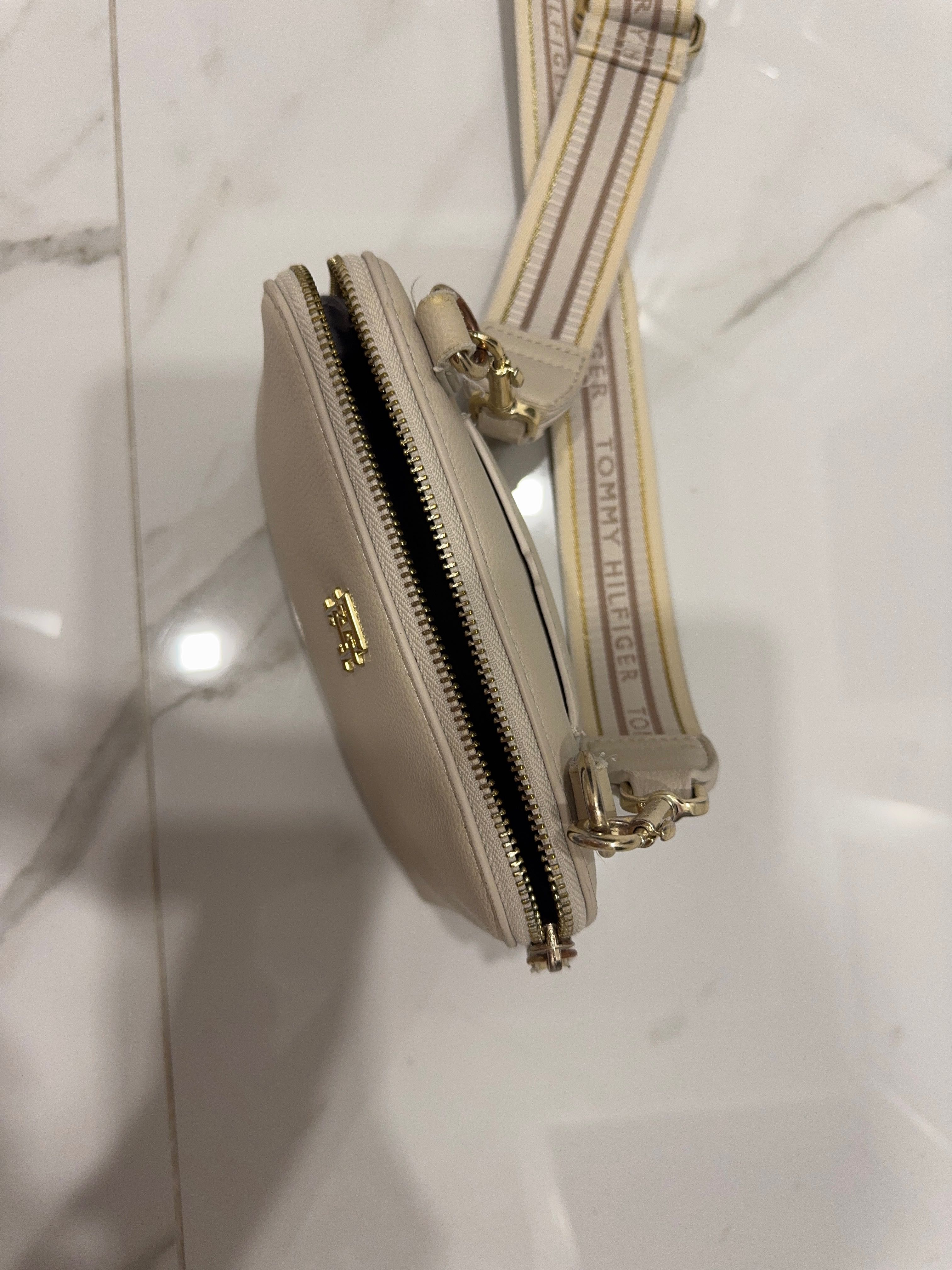 Сумка Tommy Hilfiger original бежева
