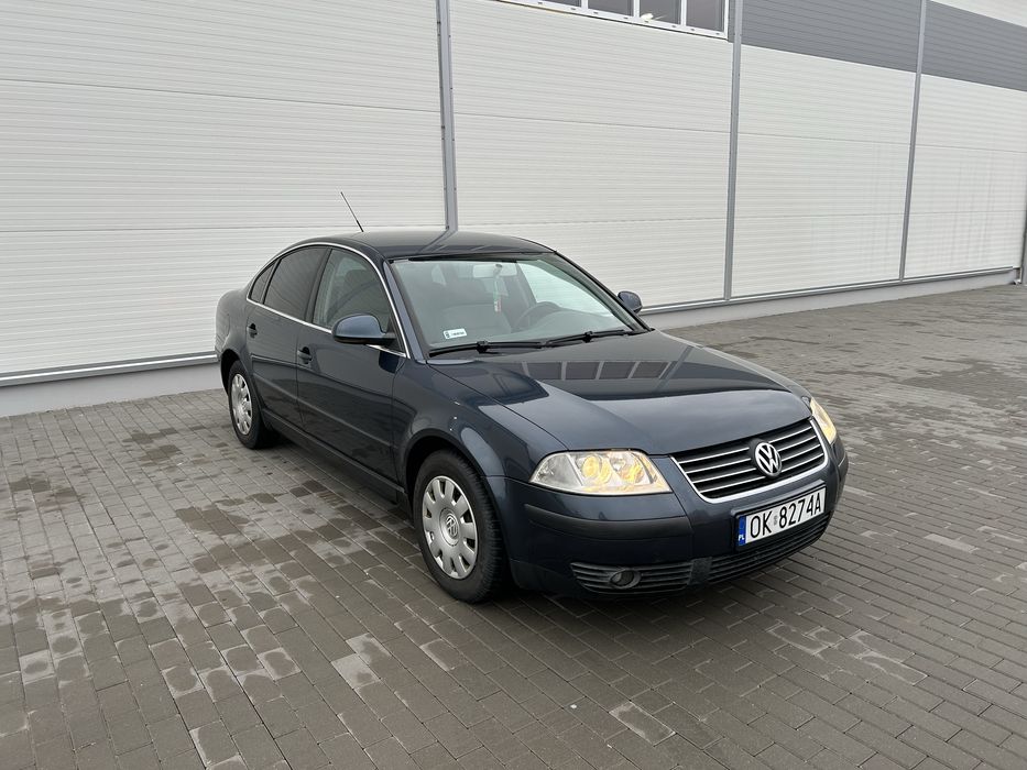 VW Passat B5 FL 1.9 130km W sedanie z Hakiem 2004 Rok