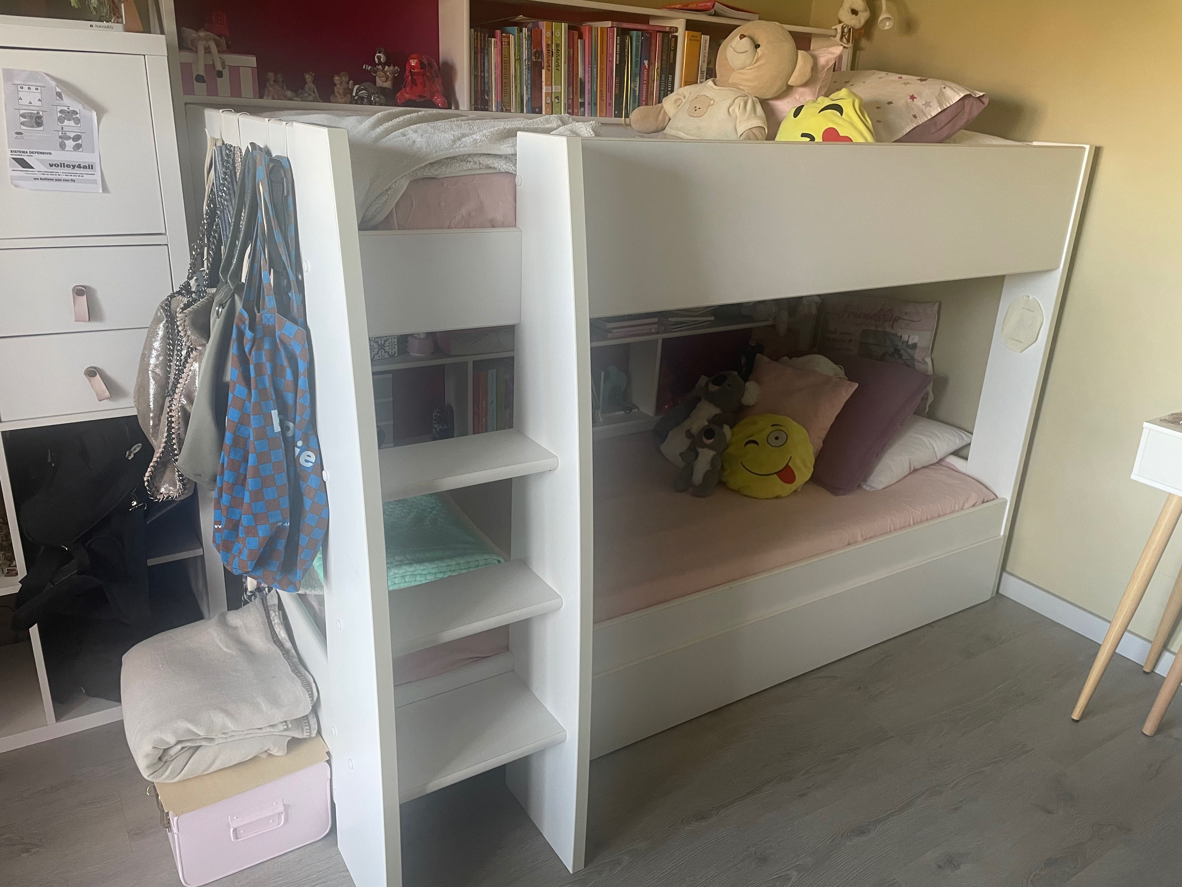 Cama beliche para quarto de criança