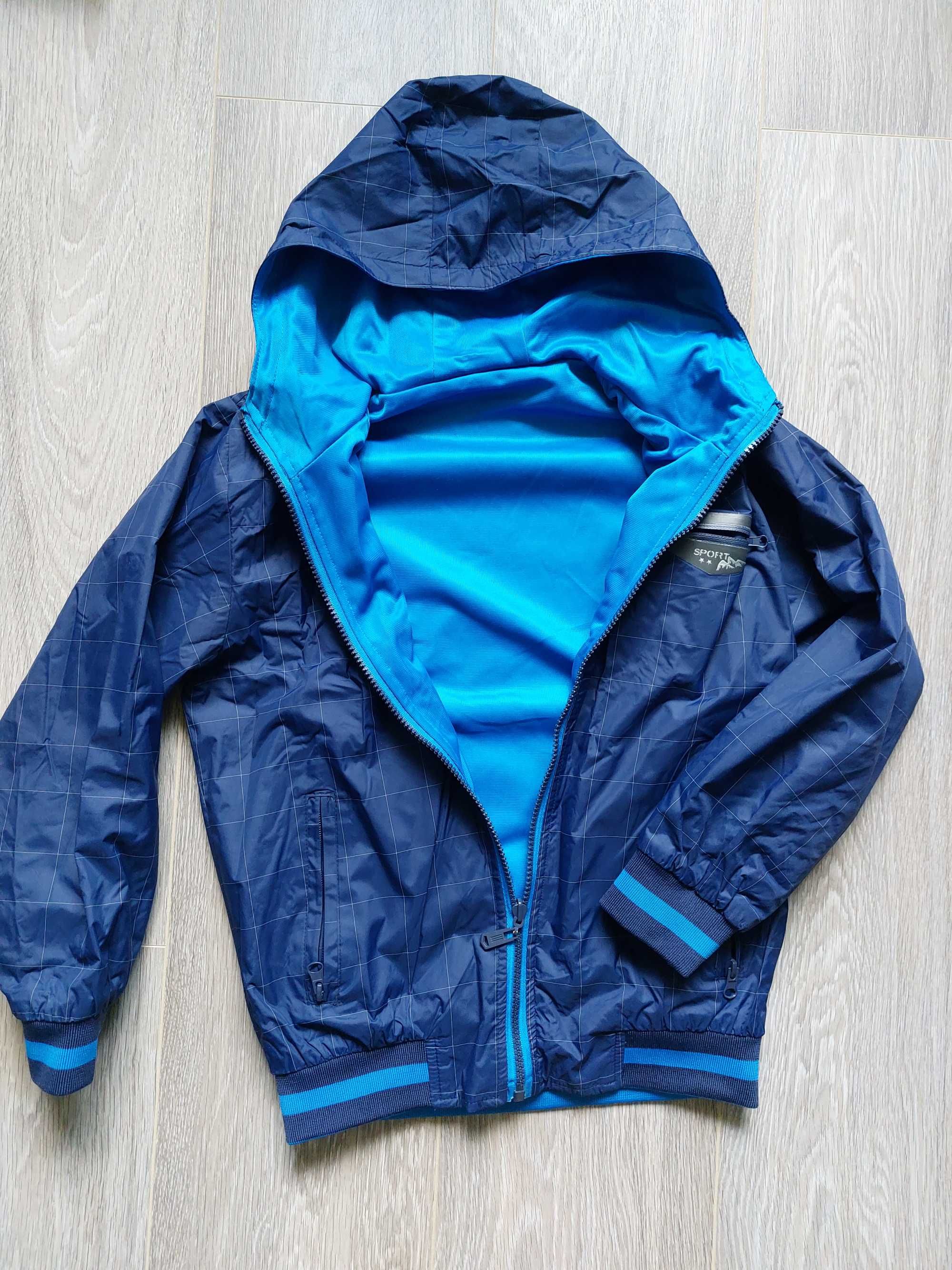 Демісезонна куртка - ветровка двохстороння,  для хлопчика 8-9 років