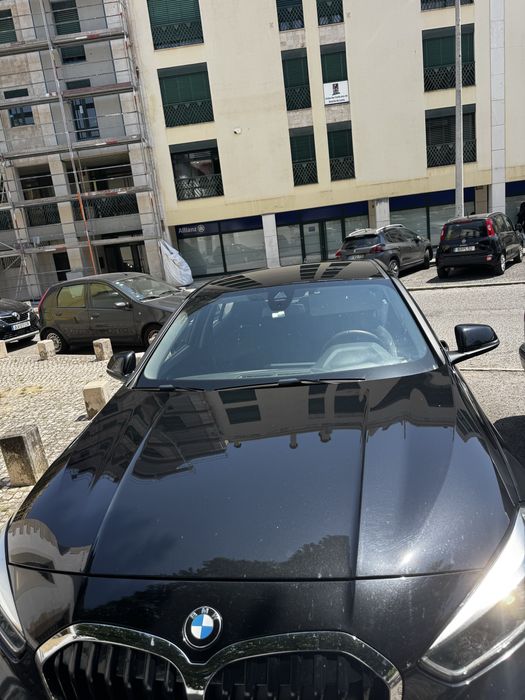 BMW - Serie 1 - Preto