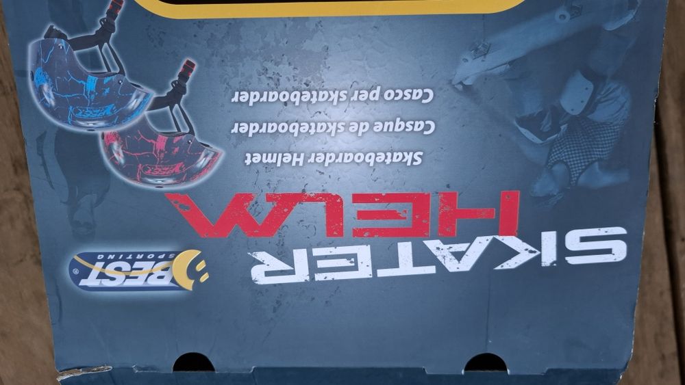 Kask na rolki, deskę