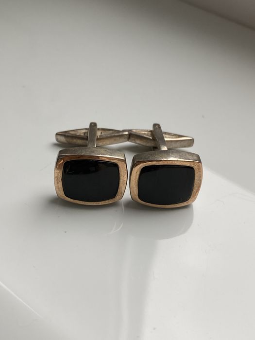 Чоловічі срібні запонки з оніксом та позолотою