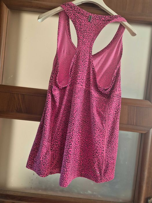 Bokserka nike dry fit..na trenig w silowni lub bieganie po lesie