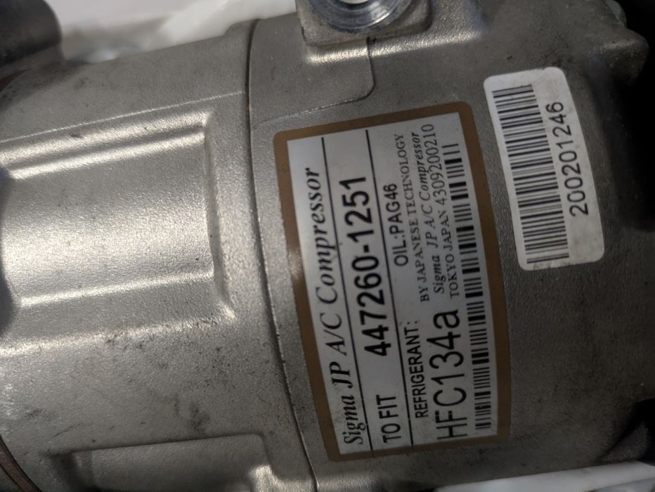 Compressor de AC Toyota Avensis T27