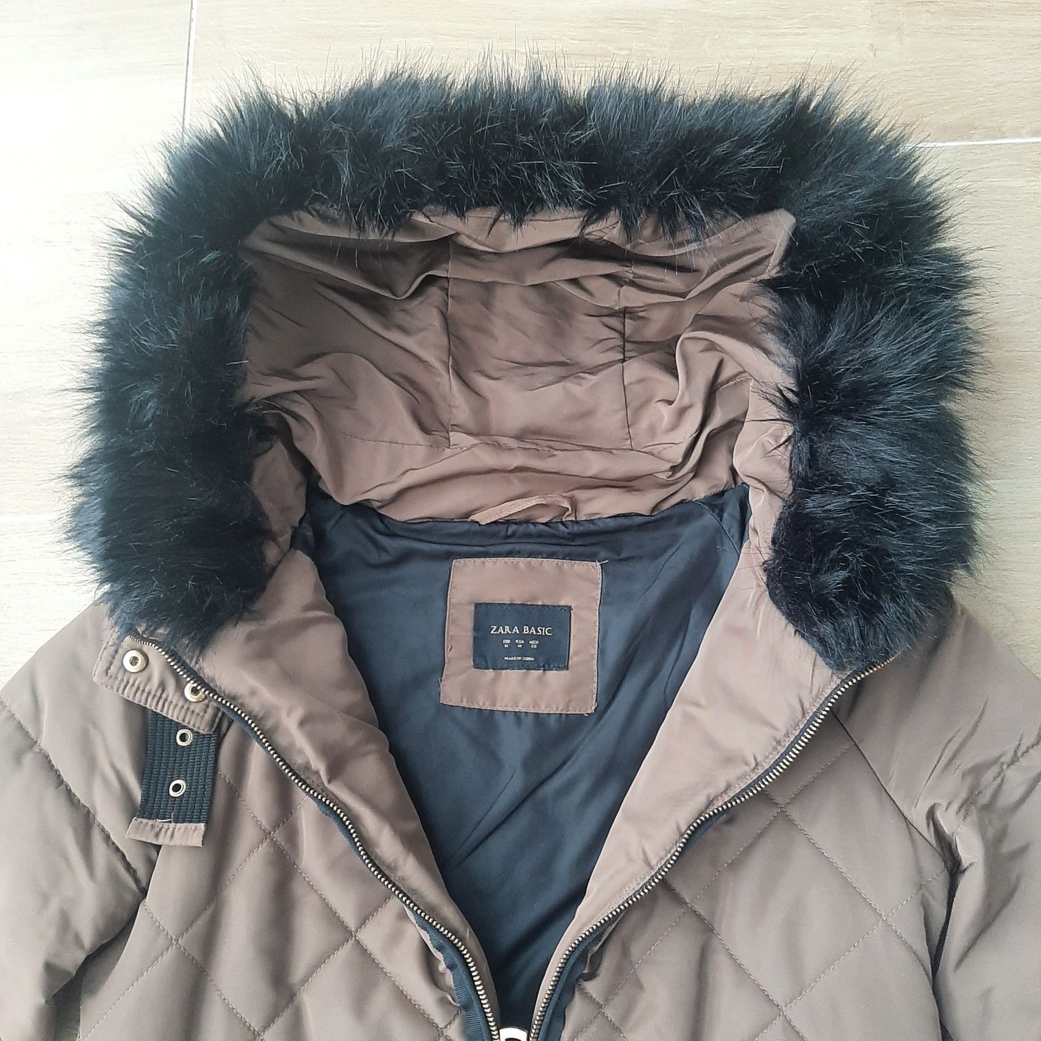 Куртка пуховик Zara розмір М курточка тепла
