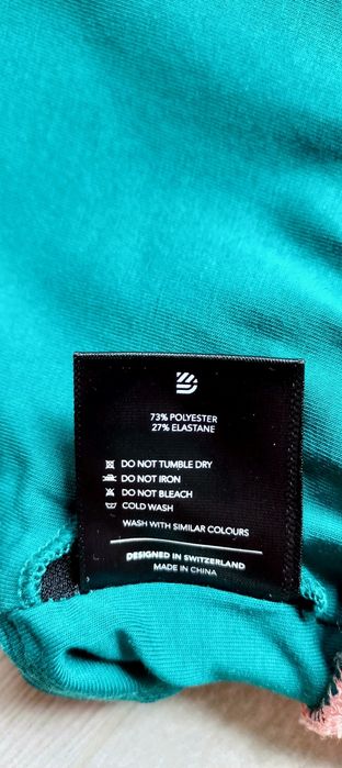 Топ топік для займання спортом від Decorum fit