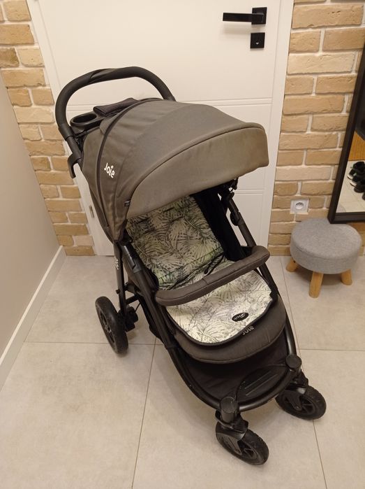 Wózek spacerowy Joie