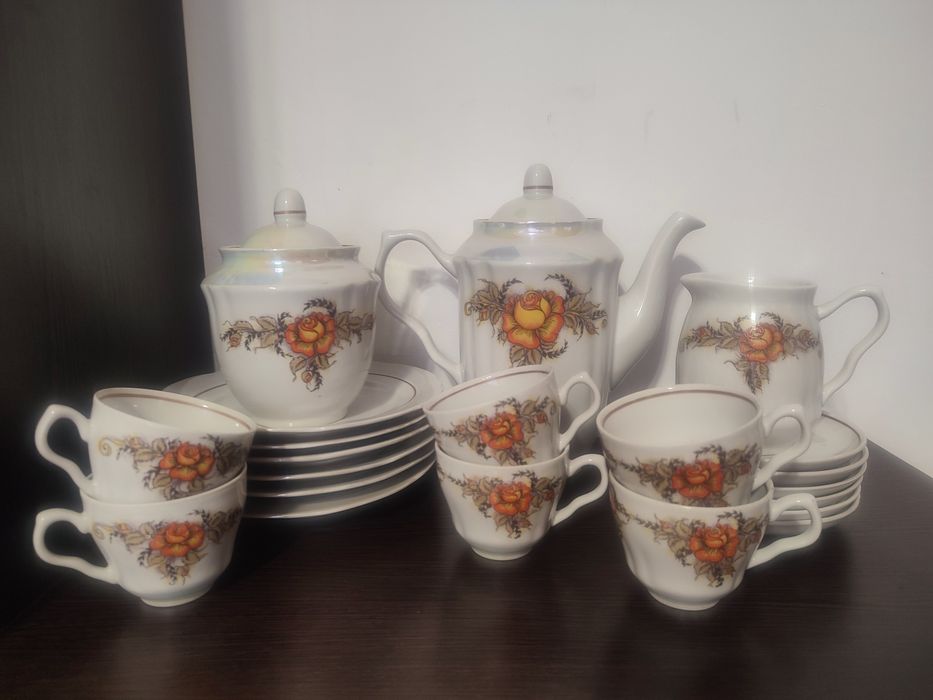 Винтажные фарфоровые сервизы