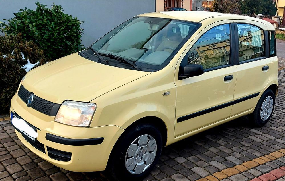 Panda 1.1 54KM  1 wł. Wspomaganie El.szyby.c.zamek klimatyzacja 2006r