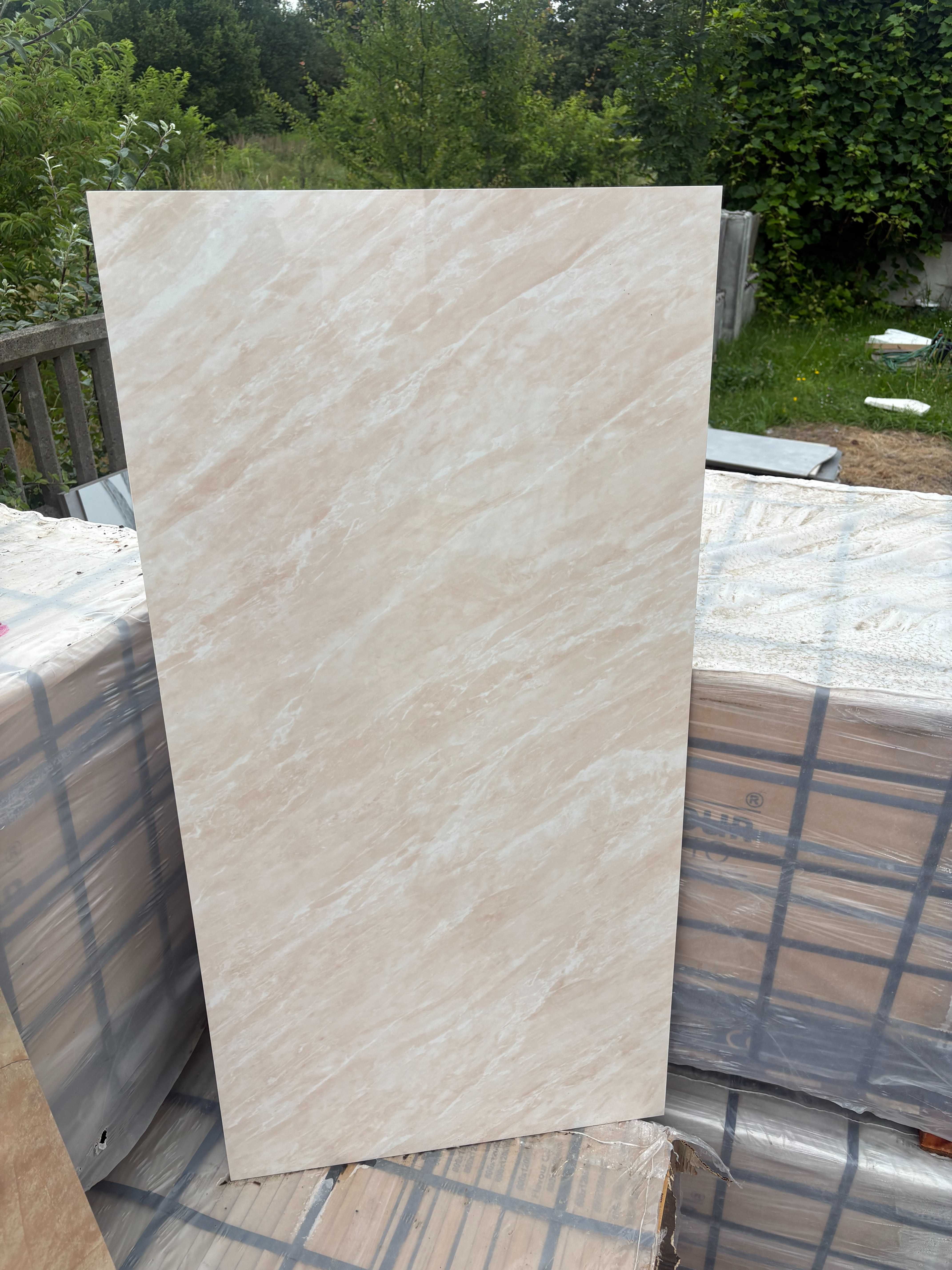 Płytka 60x120 gresowa ceramiczna szkliwiona super poler podłoga ściana