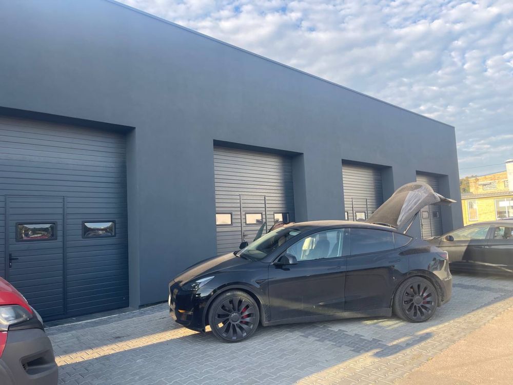 TESLA _CENTR Автосервіс Ремонт під ключ Діагностика Рихтування