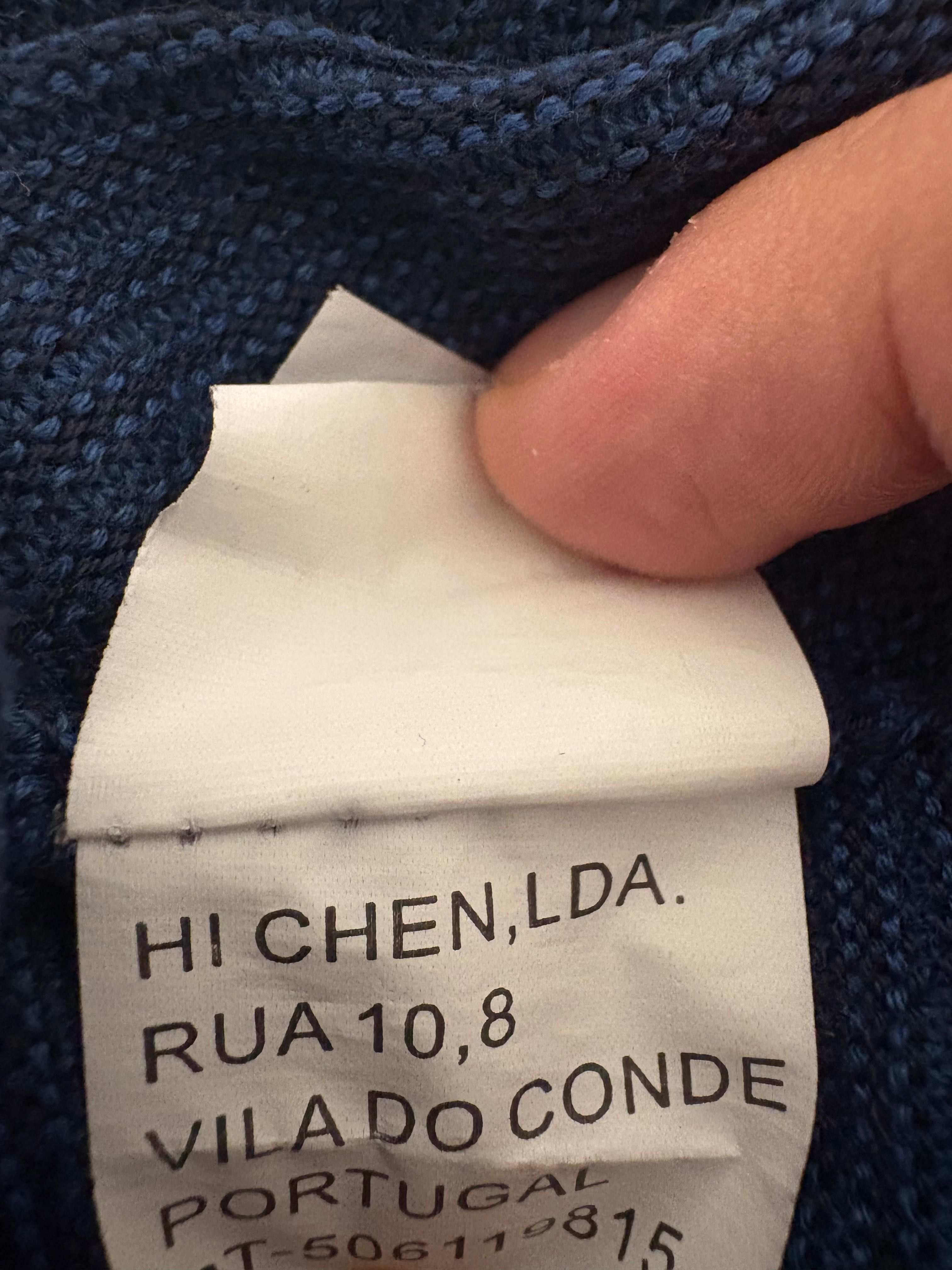 Camisola às Riscas Azul Hichen, LDA – Tamanho M/L