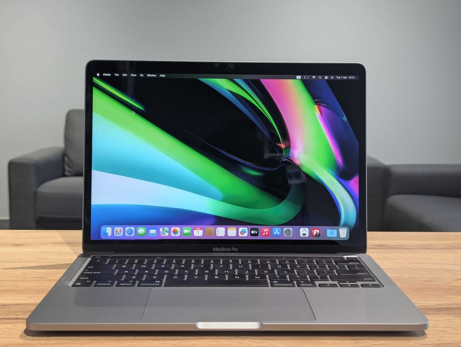 Macbook pro 13 2020 m1 16/1tb Гарантія від Магазину!!!