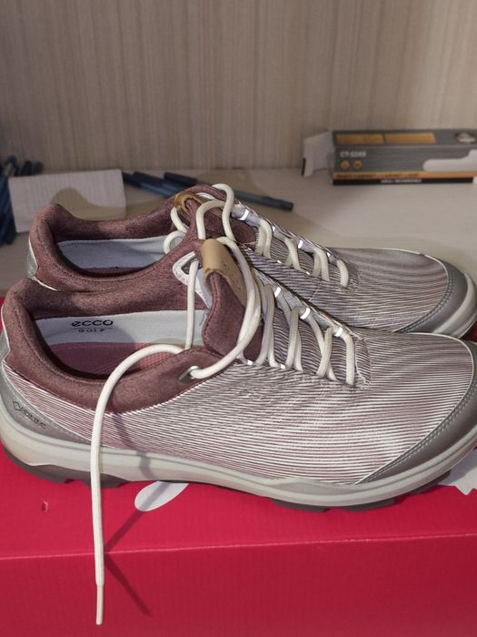 Жіночі кросівки ECCO original