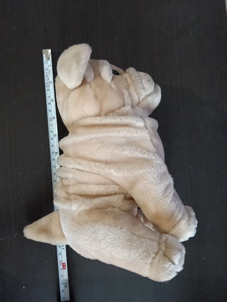 Grande peluche cão sharpei