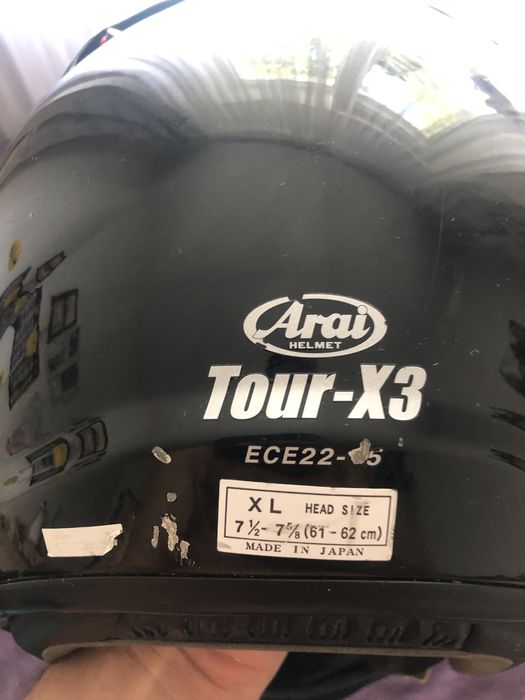 Продам шлем Arai