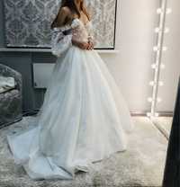 Чарівна весільна сукня, зручна і комфортна