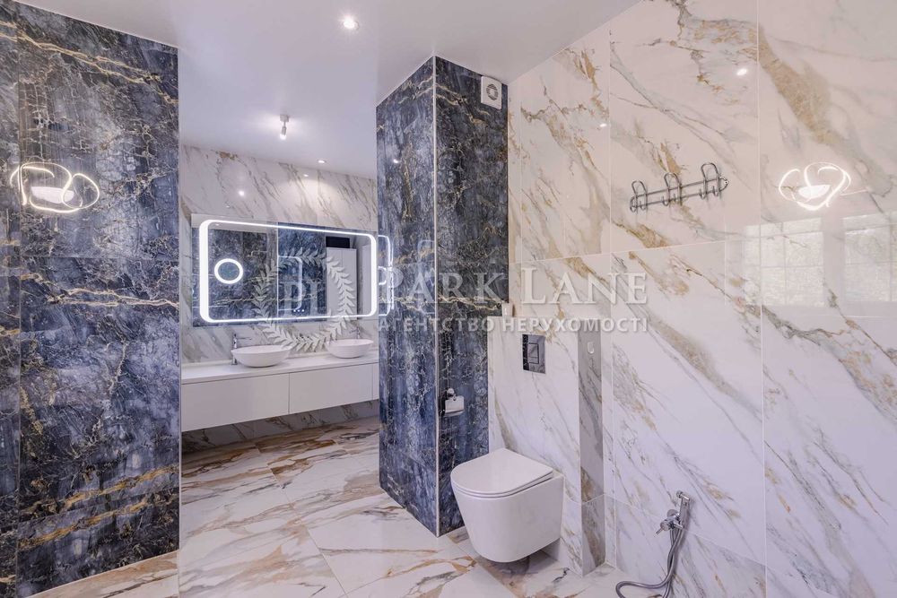 Без%Розкішний будинок з ремонтом,10 соток,басейн,баня.Гатне/Крюківщина