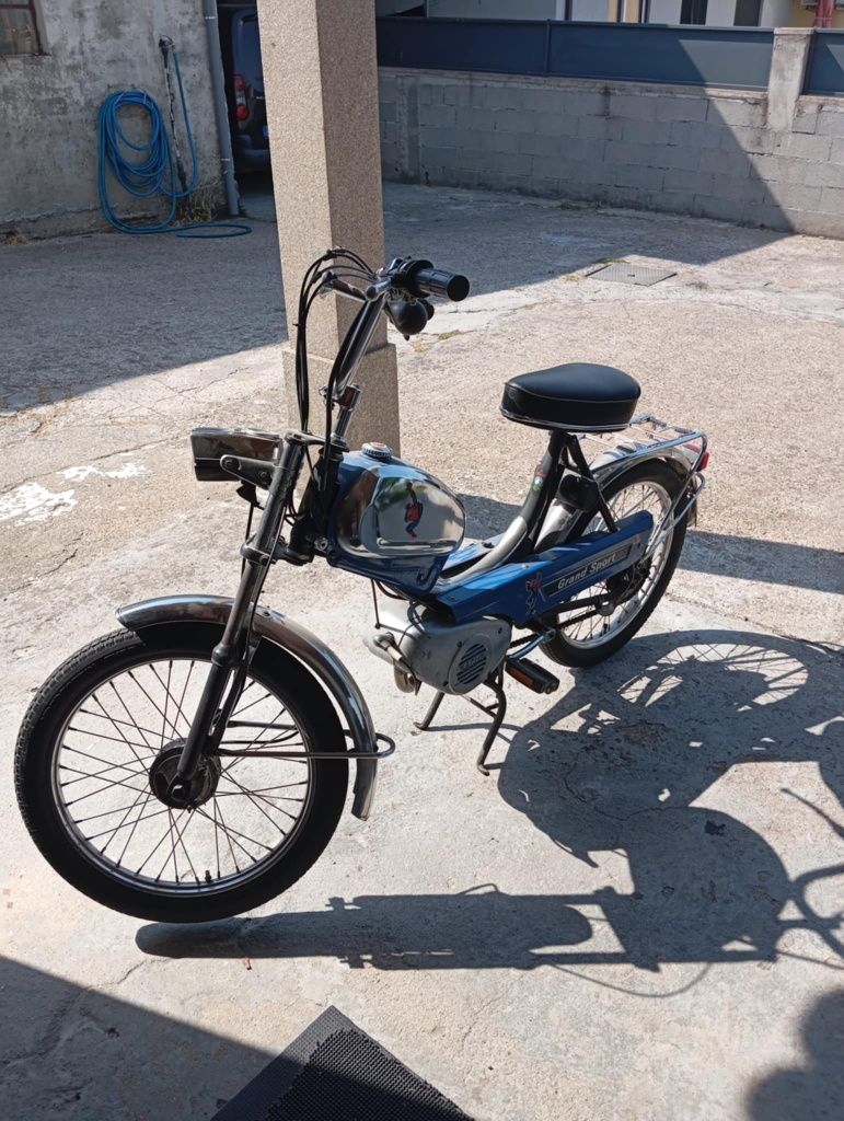 Sachs com pedais e 2 mudanças de mão