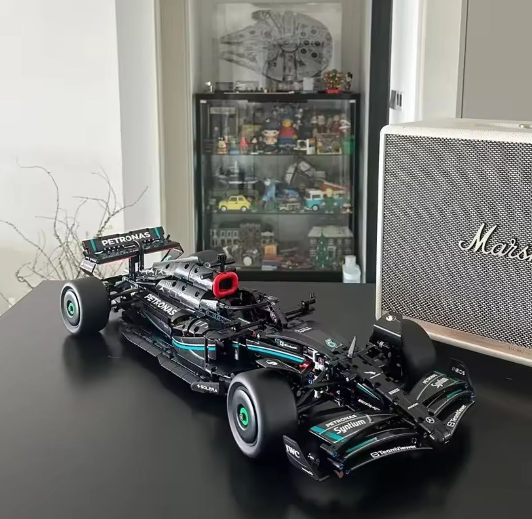 Nowe Klocki Technic Formuła Mercedes AMG F1 na wzór 42171 (Nie Lego)