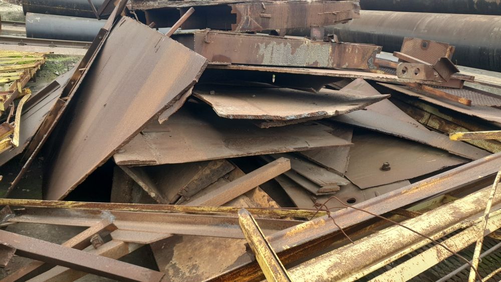 Питатель пластинчатый 2-12-60 с бункером