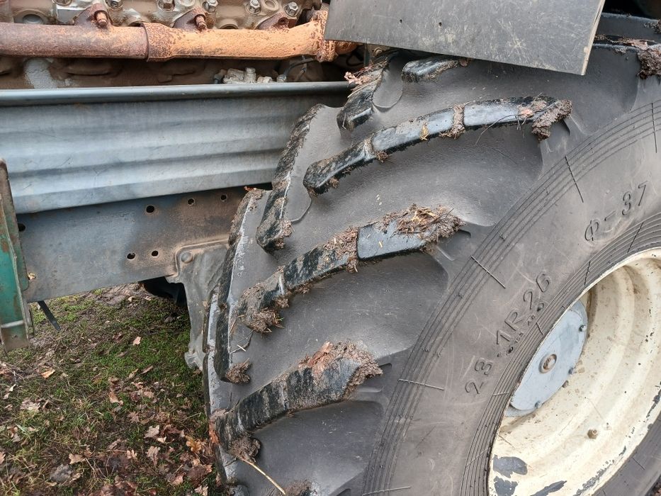 Продам трактор ХТЗ 17221-21 в доброму технічному стані.