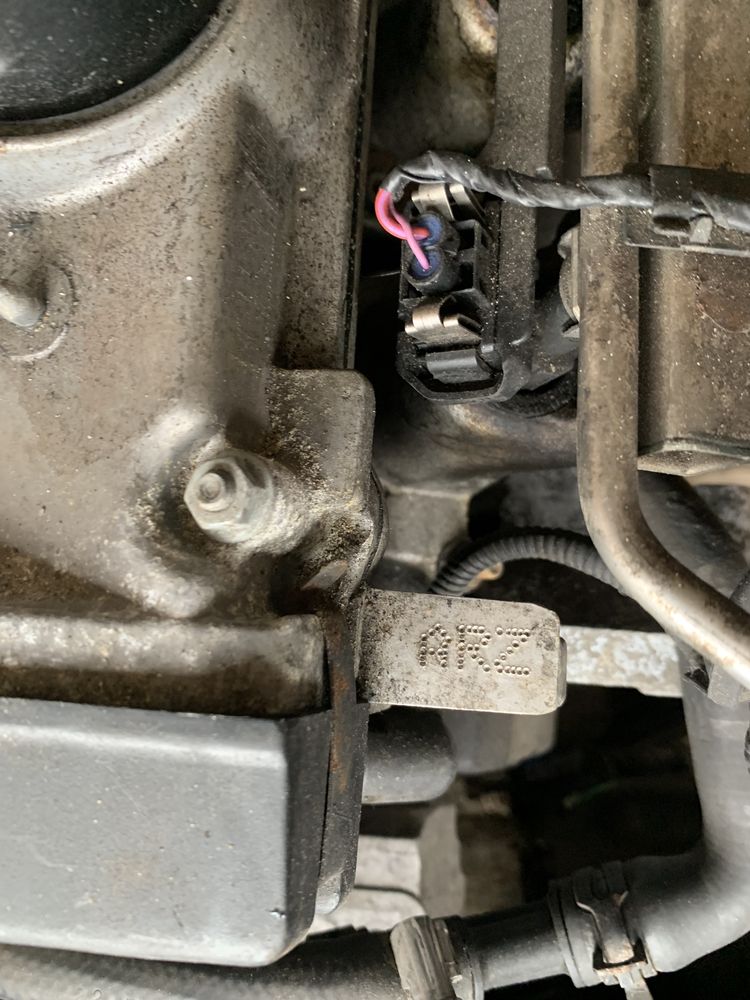 Silnik 1,8 turbo ARZ kompletny za skrzynią biegów automat