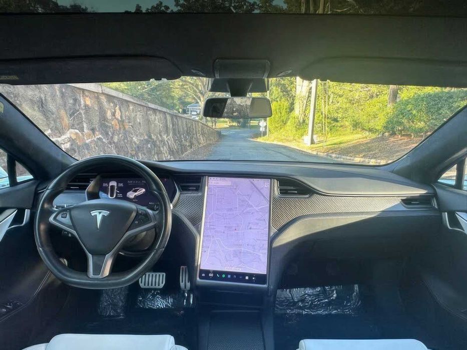 Tesla Model S Performance      2020