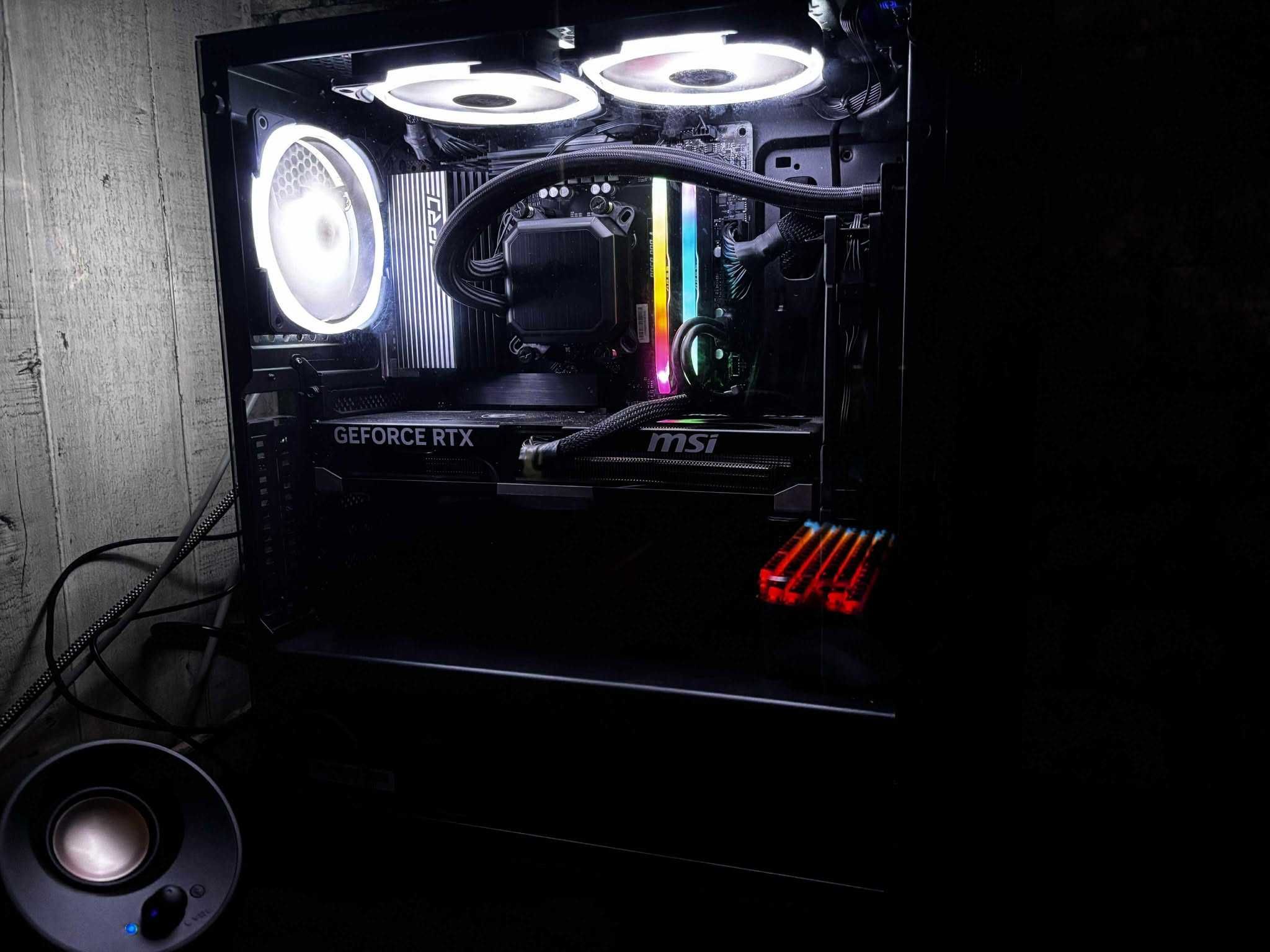PC RTX 5080 / Ryzen 7800X3D 32 GB RAM DDR5