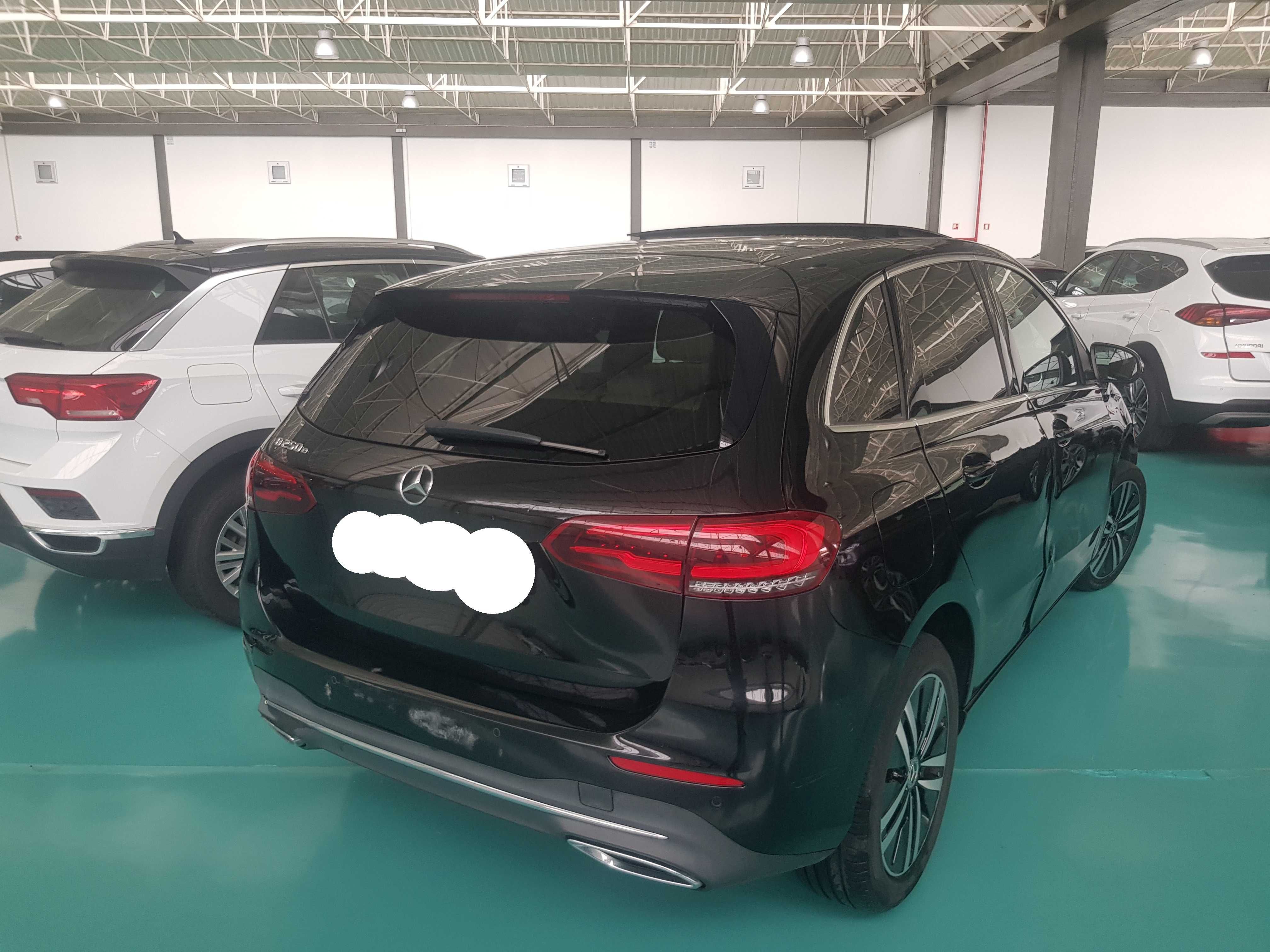 Mercedes-Benz B 250 e Progressive