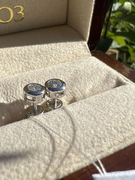 Пусети з діамантами#гвоздики#пусеты#золоті сережки на закрутках