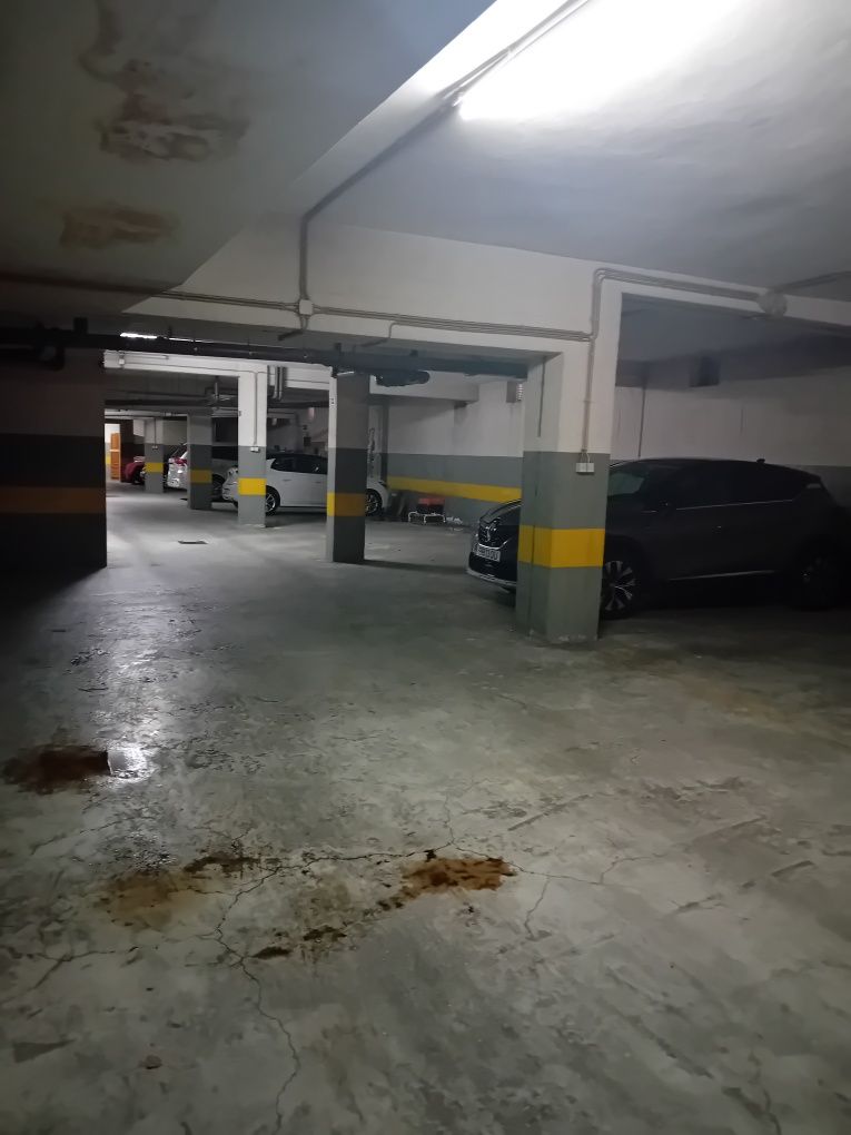 Garagem em paranhos  Porto
