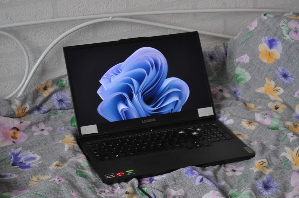 Lenovo Legion 5 15ARH05 | Ryzen 7 4800H | 32 GB | GTX 1650 Ti | 15,6”