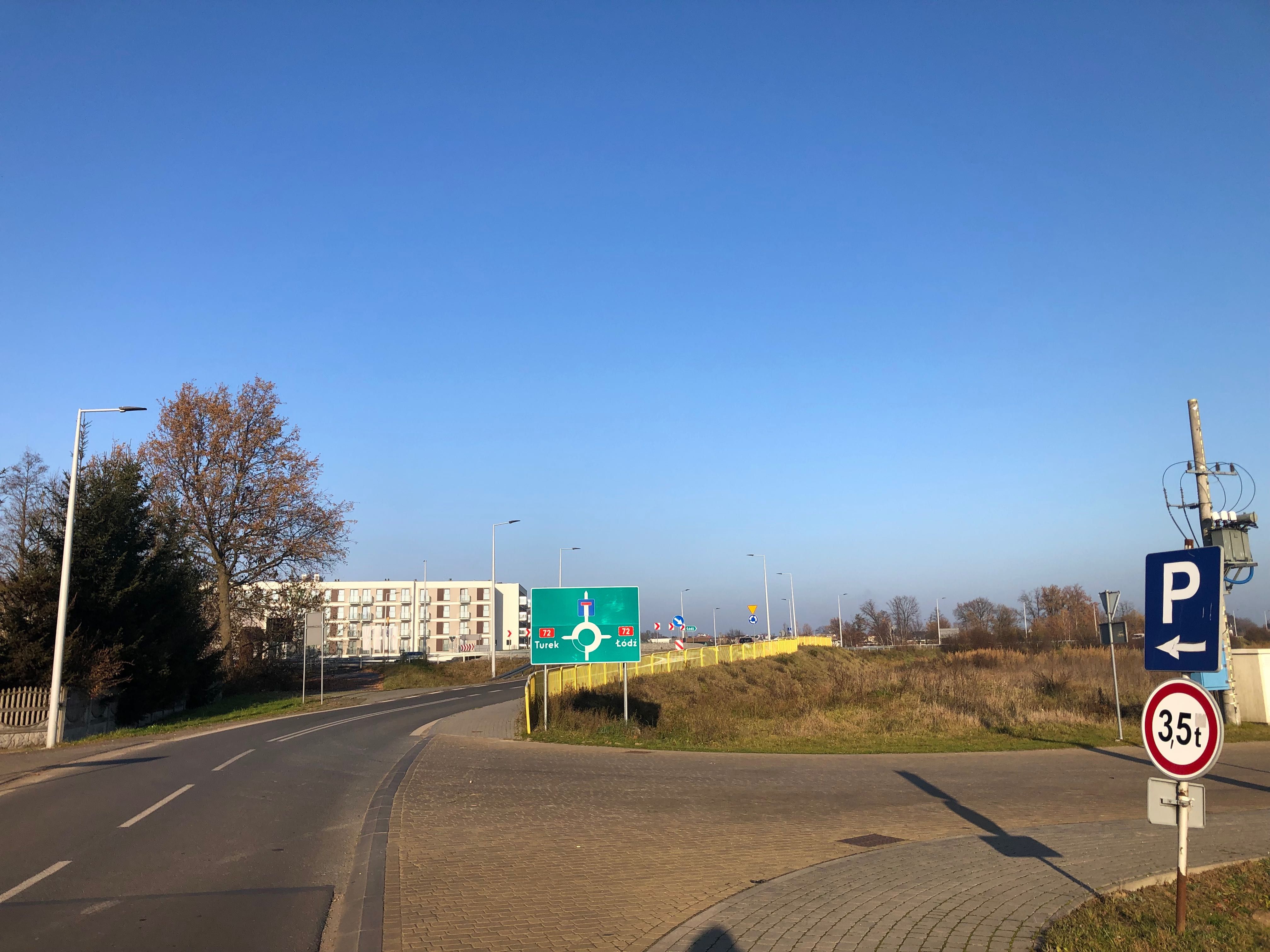 Wynajmę działkę w Uniejowie 400 m od term 3000a- Pod usługi/food track