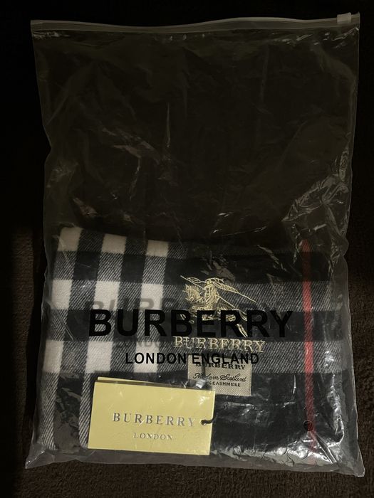 Шарф burberry на зиму
