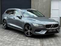 Volvo V60 INSCRIPTION ! T4 190ps! HARMAN/Kardon ! Alus19 ! BLIS ! Niski Przegie