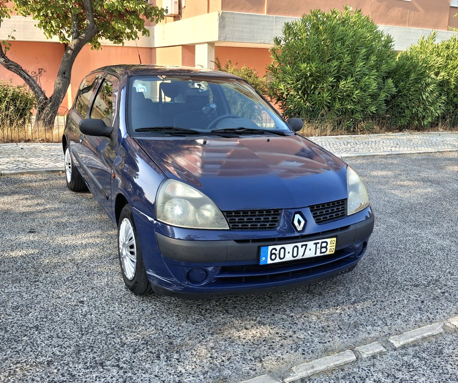 Renault Clio 1.2i 16v com GPL 5Lug