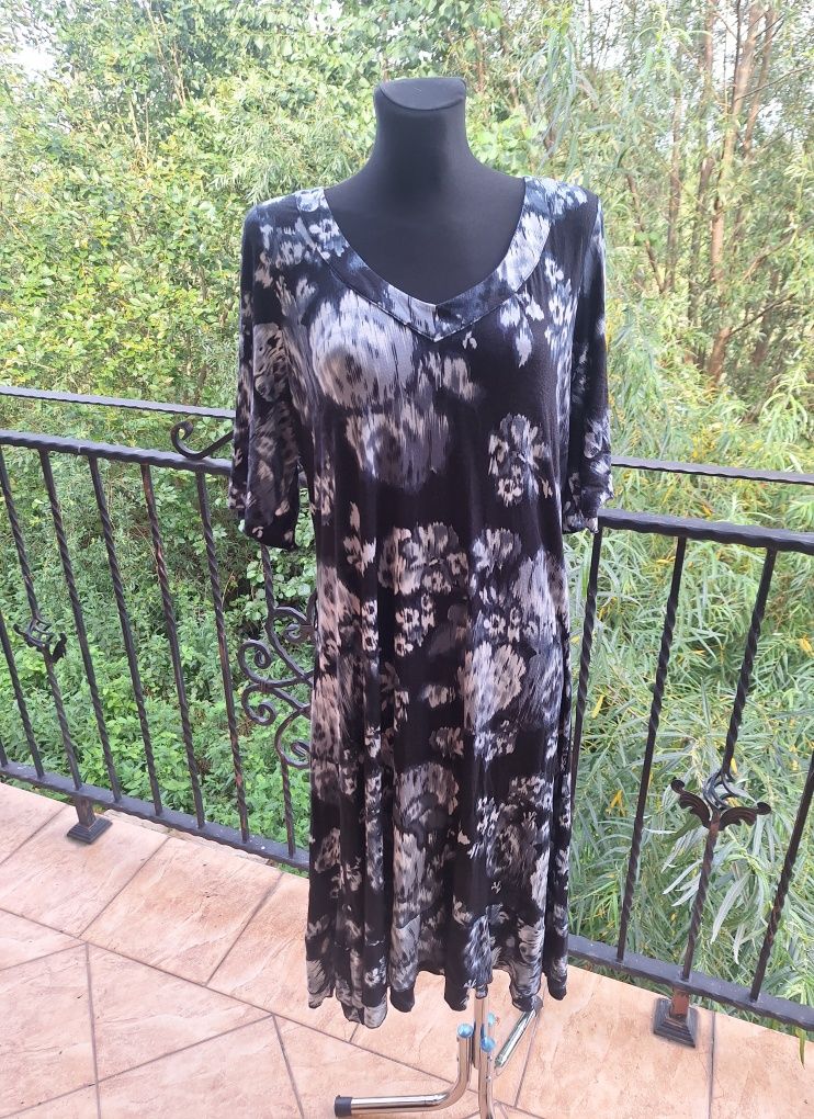Sukienka midi 95 % wiskoza rozmiar 4XL 48 plus size
